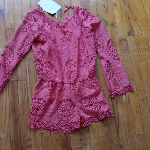 Tart Pants - Elegant Lace Long Sleeve Top in Pink